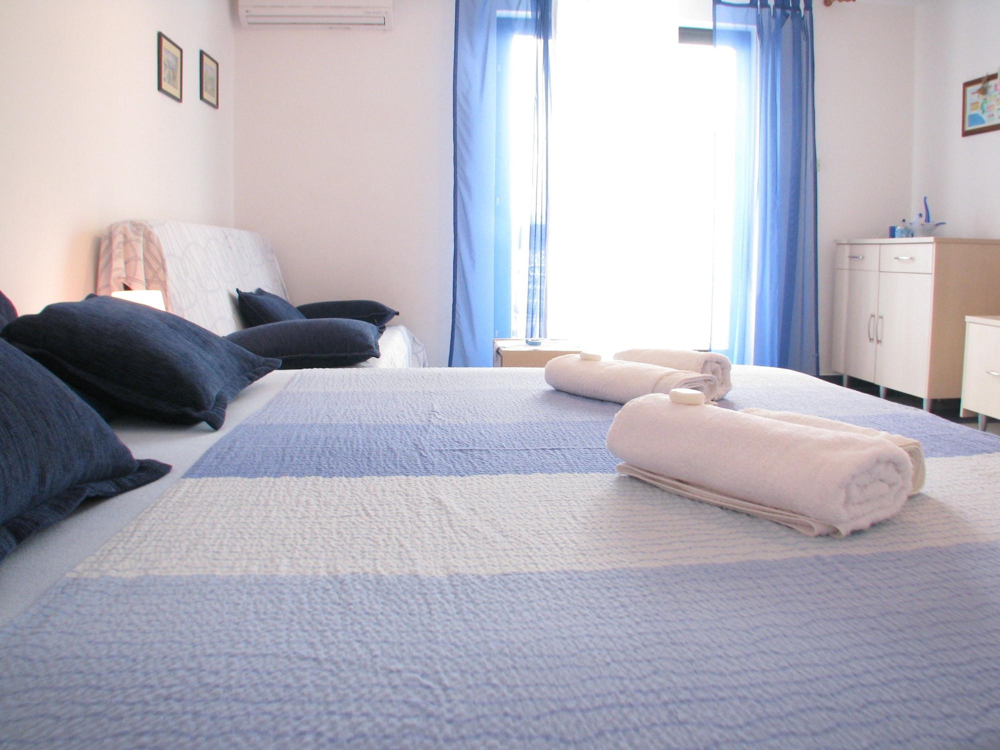 Apartments Srkoc Pinezići Eksteriør bilde