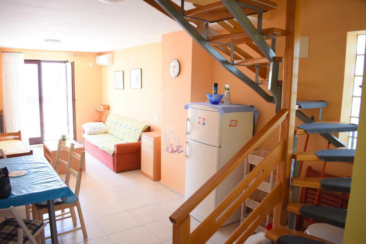 Apartments Srkoc Pinezići Eksteriør bilde